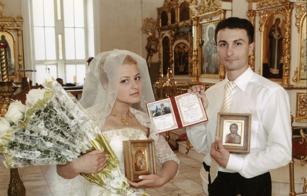Какие иконы дарить молодоженам? Фото с сайта www.icon-art.ru 