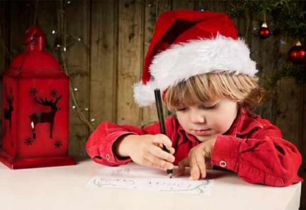 Пишем письмо Деду Морозу, загадываем желания. Фото с сайта vk.com