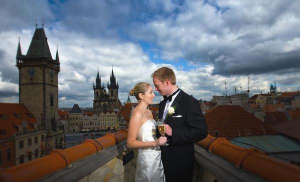 Романтика Чехии для молодоженов. Фото с сайта zlatapraha.net