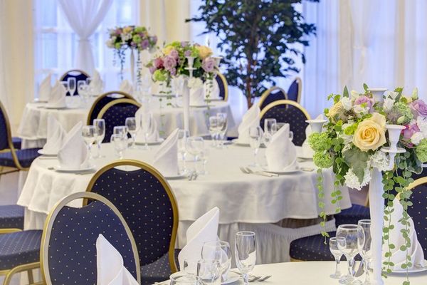Как выбрать подходящий ресторан для свадебного торжества. Фото с сайта www.hotelgreen.ru 
