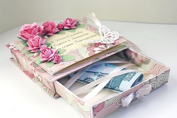 Если вы дарите деньги, придумайте оригинальную упаковку. Фото с сайта megamind.ru