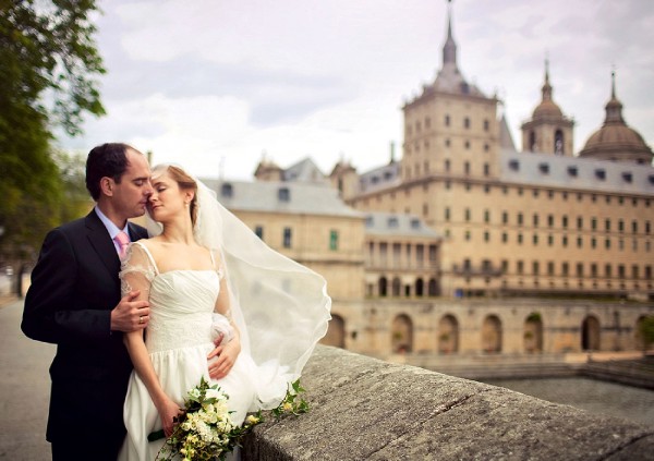 Как организовать свадьбу в Испании. Фото с сайта www.wedding-magazine.ru