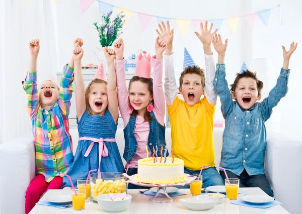 Какую игру предложить детям на день рождения? Фото с сайта vmstar.ru