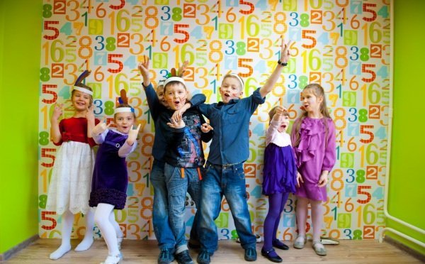 Как устроить веселый день рождения дома. Фото с сайта www.kidsreview.ru