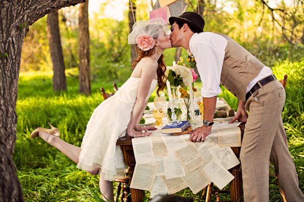 Как организовать винтажную свадьбу. Фото с сайта hibride.ru