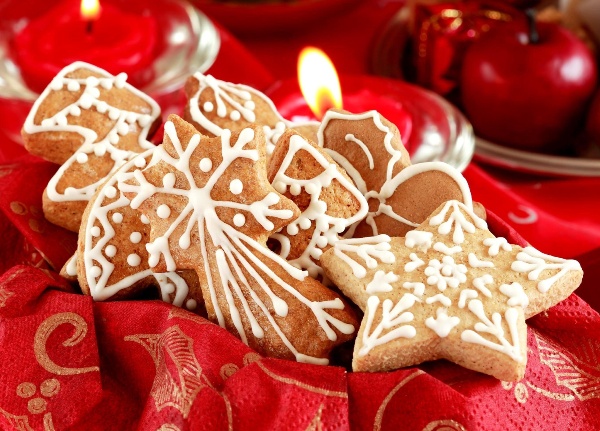 Приготовьте сами рождественские сладости. Фото с сайта www.zwalls.ru
