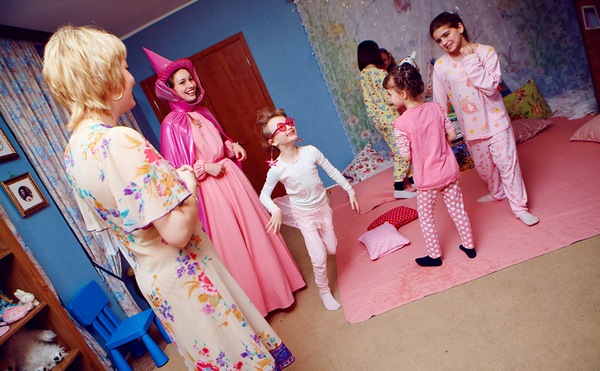 Пижамная вечеринка — отличное развлечение для детей. Фото с сайта photopavlova-ru.livejournal.com