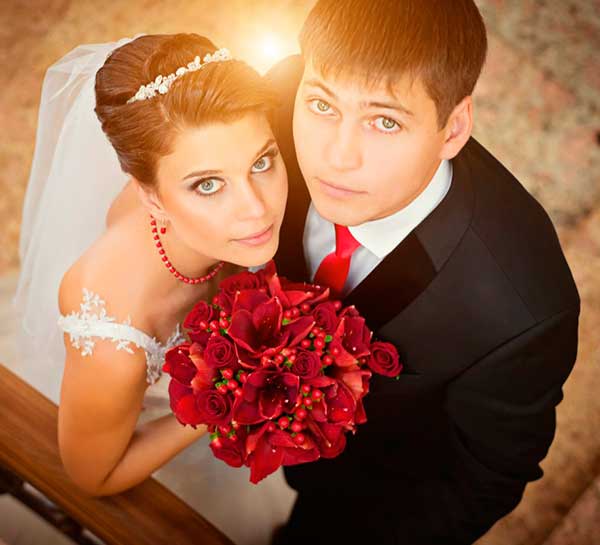 Свадьба в красном цвете — ярко и оригинально! Фото с сайта wedding-mood.com