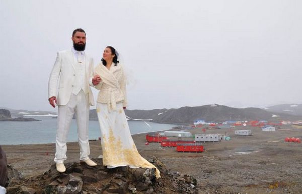 Антарктида — тоже место для свадьбы. Фото с сайта news.ukrhome.net