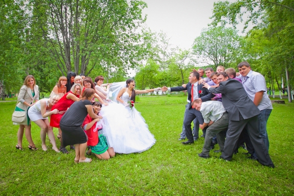 Как выкупить невесту: конкурсы. Фото с сайта http://nevesta-live.ru/