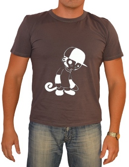 Мужская футболка с изображением обезьяны. Фото с сайта krutomaiki ru
